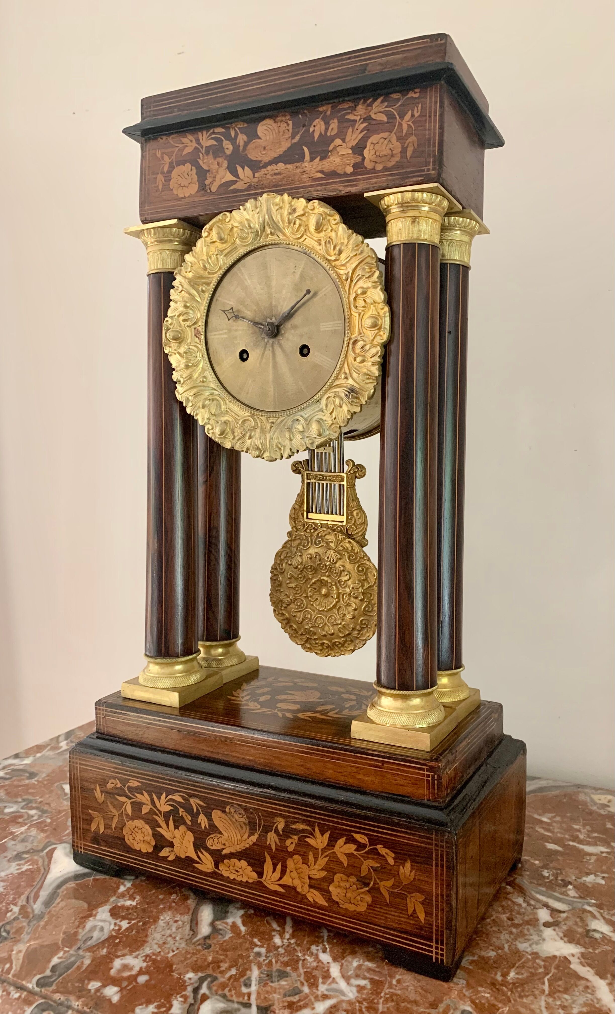 Pendant portico of period charles x, in marquetry butterfly and gilded bronze nineteenth