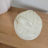 Round alabaster box