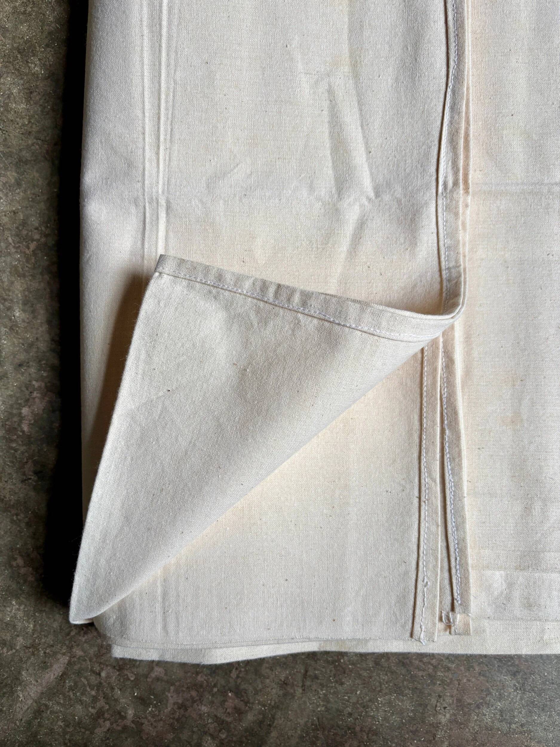 Beige linen sheet no. 6 ☐ 180 x 320 cm