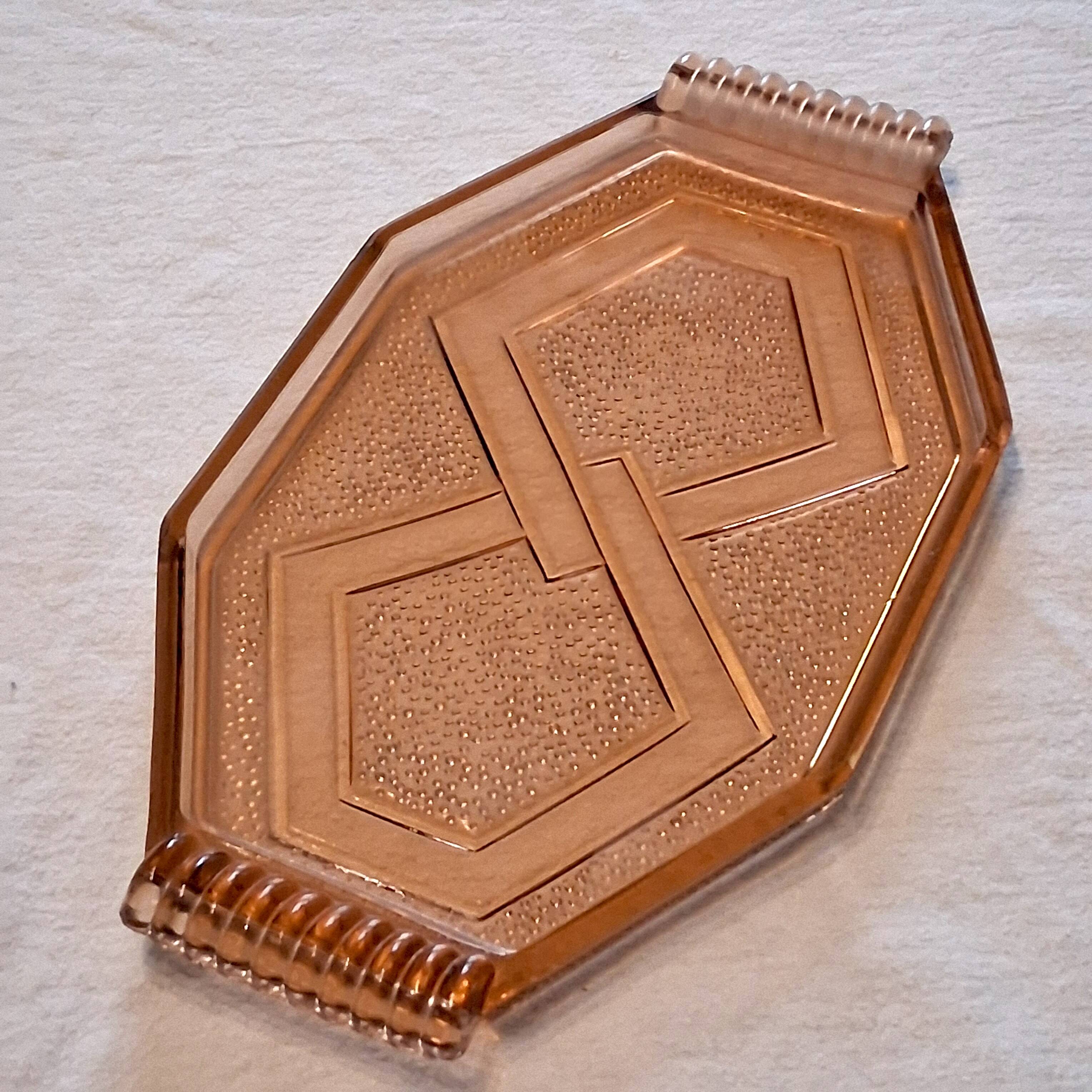 Art Deco style pink glass serving dish in very good condition.