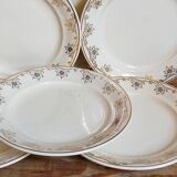 Huit assiettes à dessert Villeroy & Boch décor or