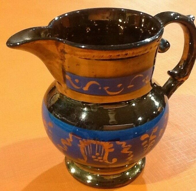 Pot à lait pichet XIXème faïence de Jersey A décor de frises bleues feuillagées