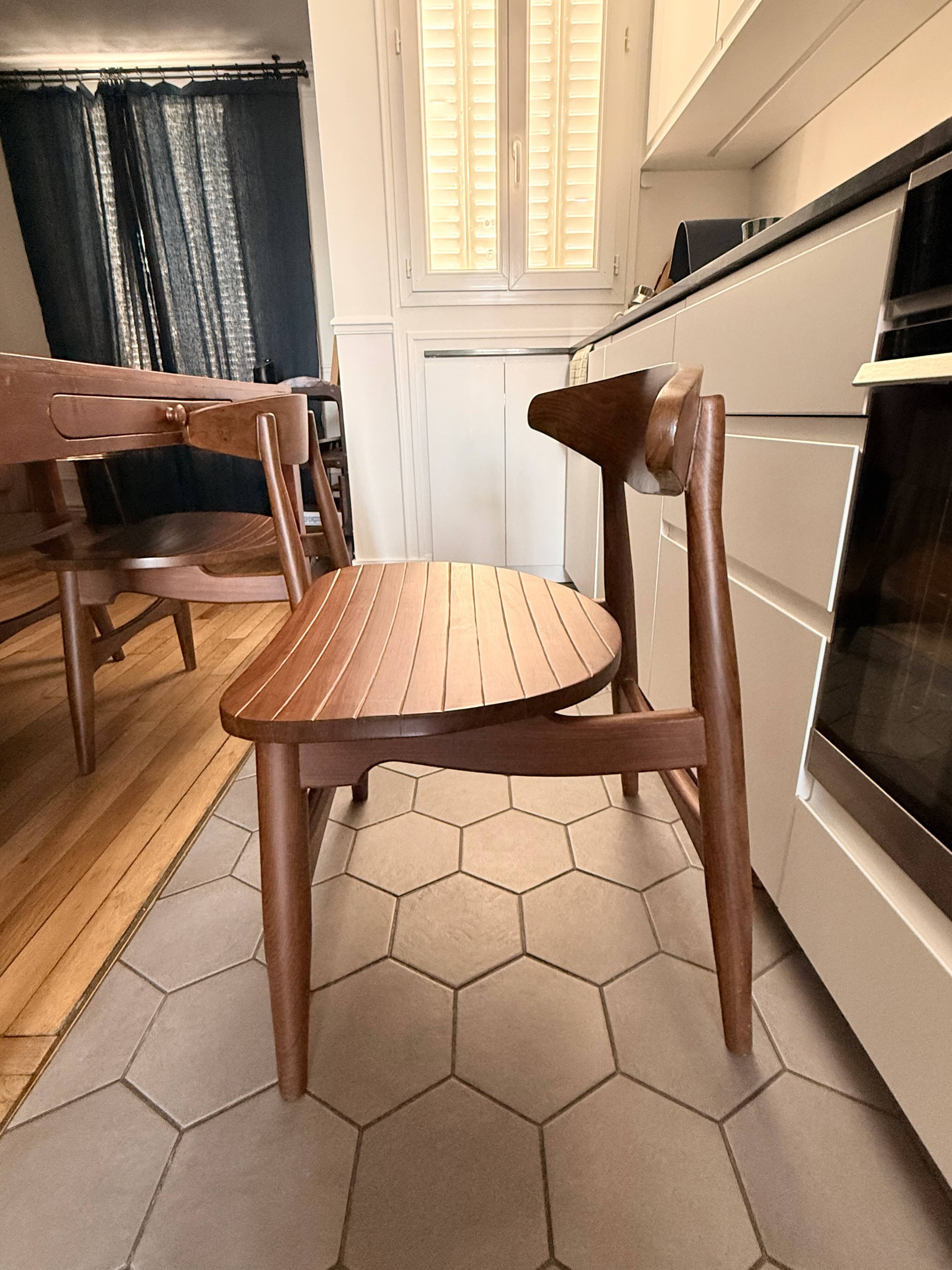 Dining table + 6 chairs inspired by Hans J. Wegner CH30 – rosewood wood