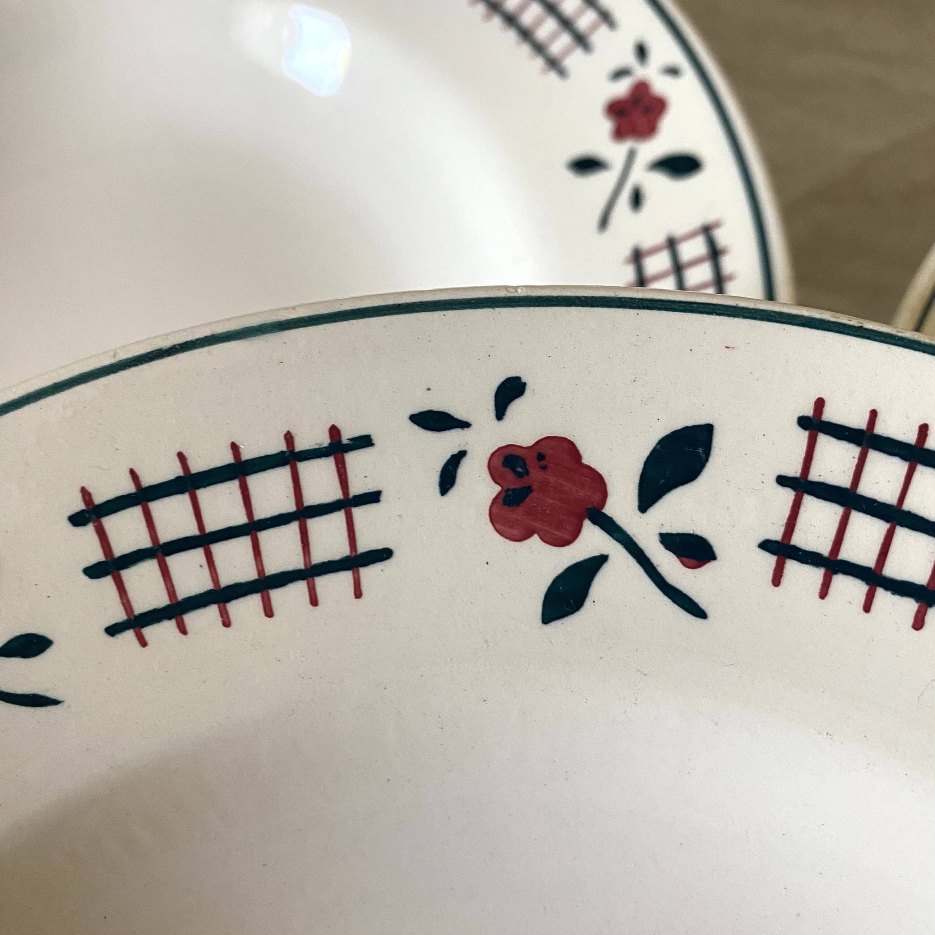 Niderviller earthenware soup plates, Loire model