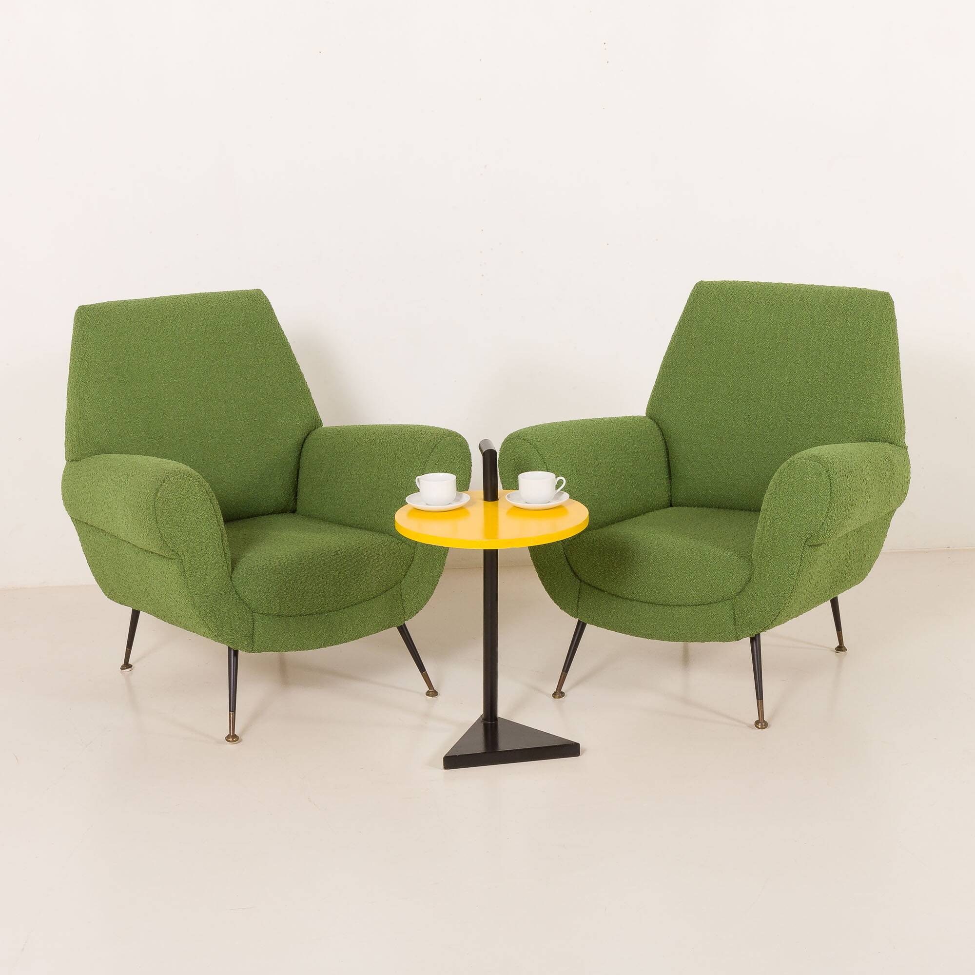 Memphis Milano style side table, Italy 1980s