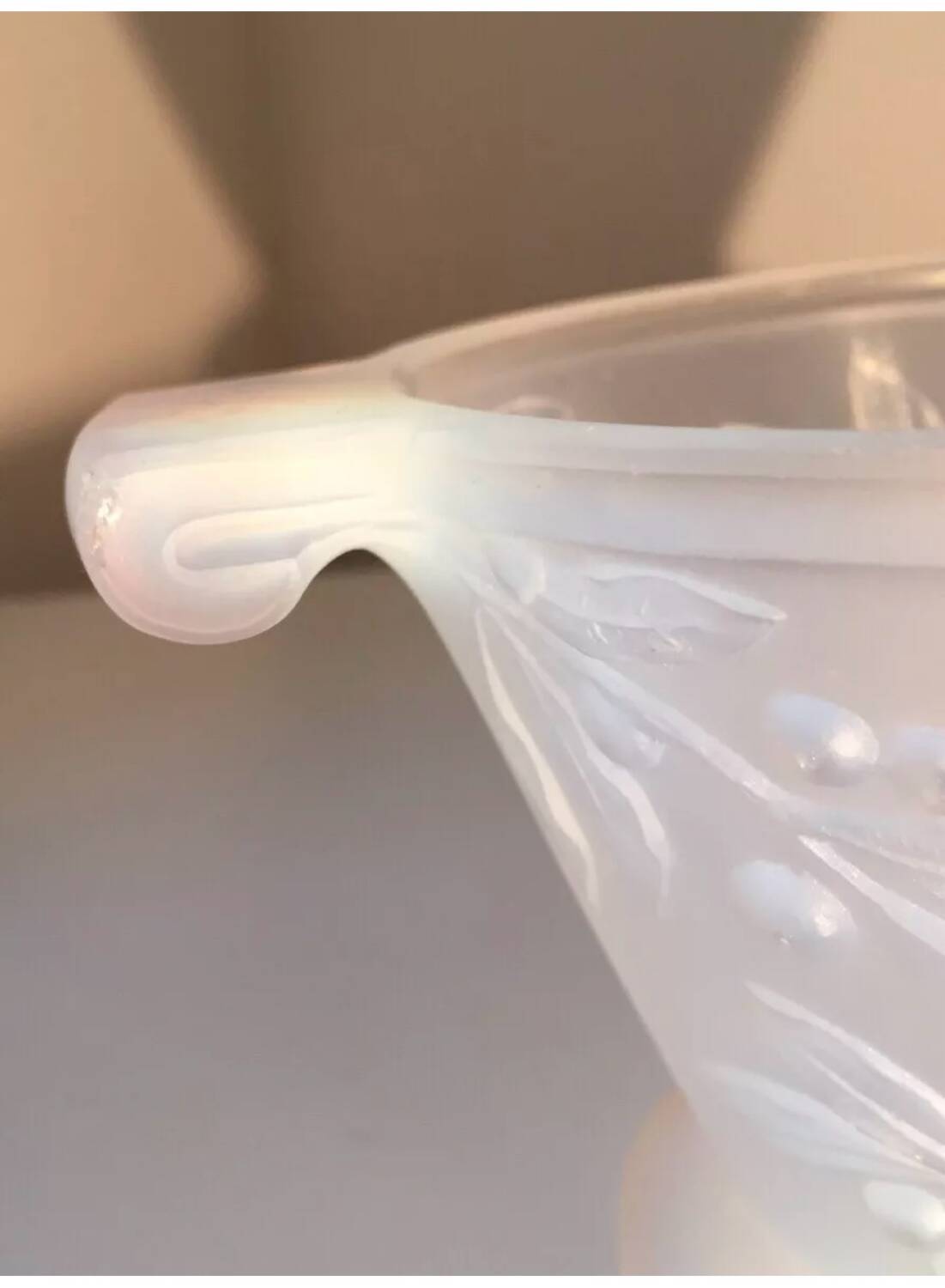 Opalescent glass footed bowl with mistletoe decor Etling France Art Deco 19