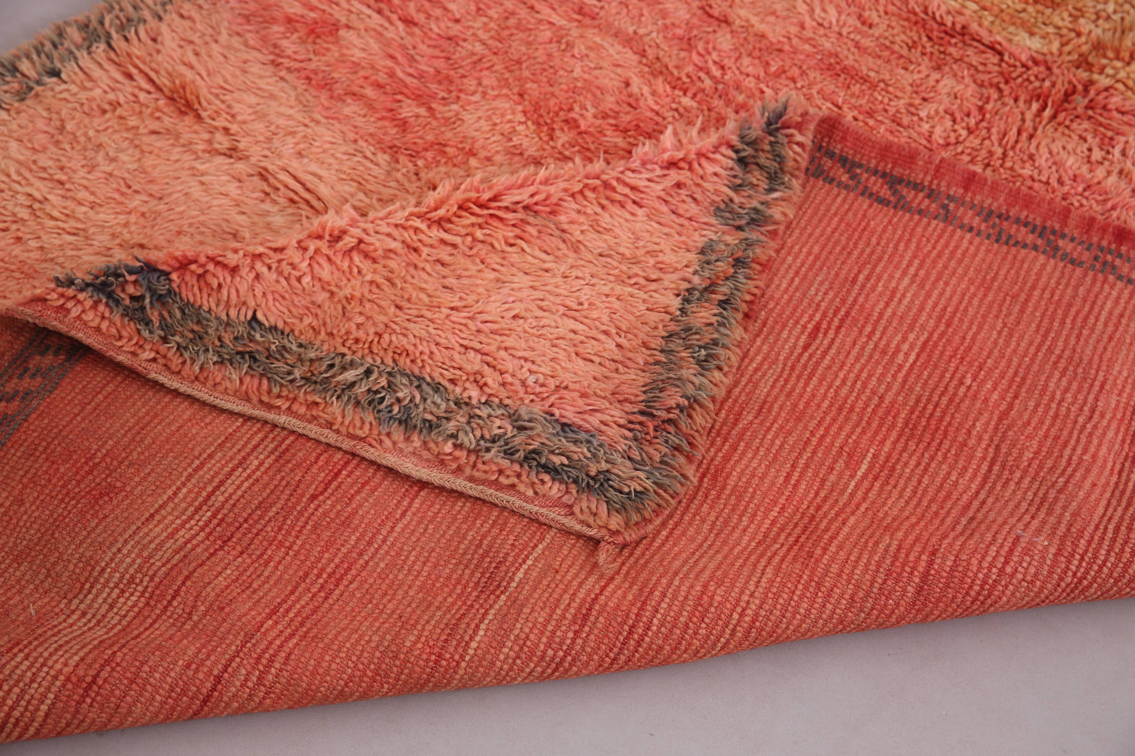 Peach Vintage Moroccan Rug 160 x 260 cm - Berber Wool Rug - Handmade Rug