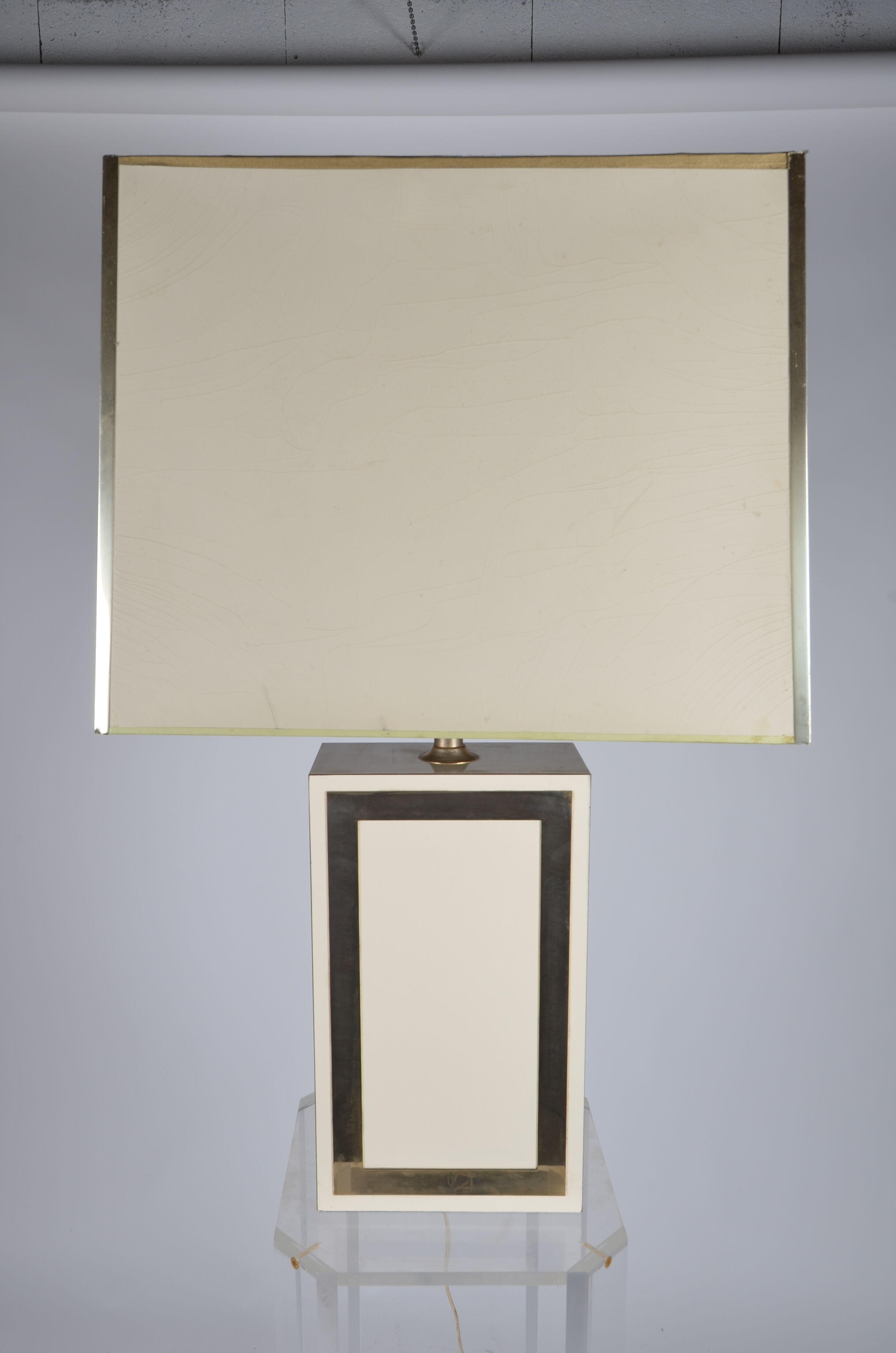 Hollywood Regency lamp