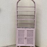 Étagère en rotin rose poudrée