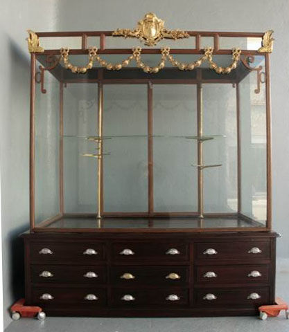 Importante Vitrine Napoléon III fonte bronze doré