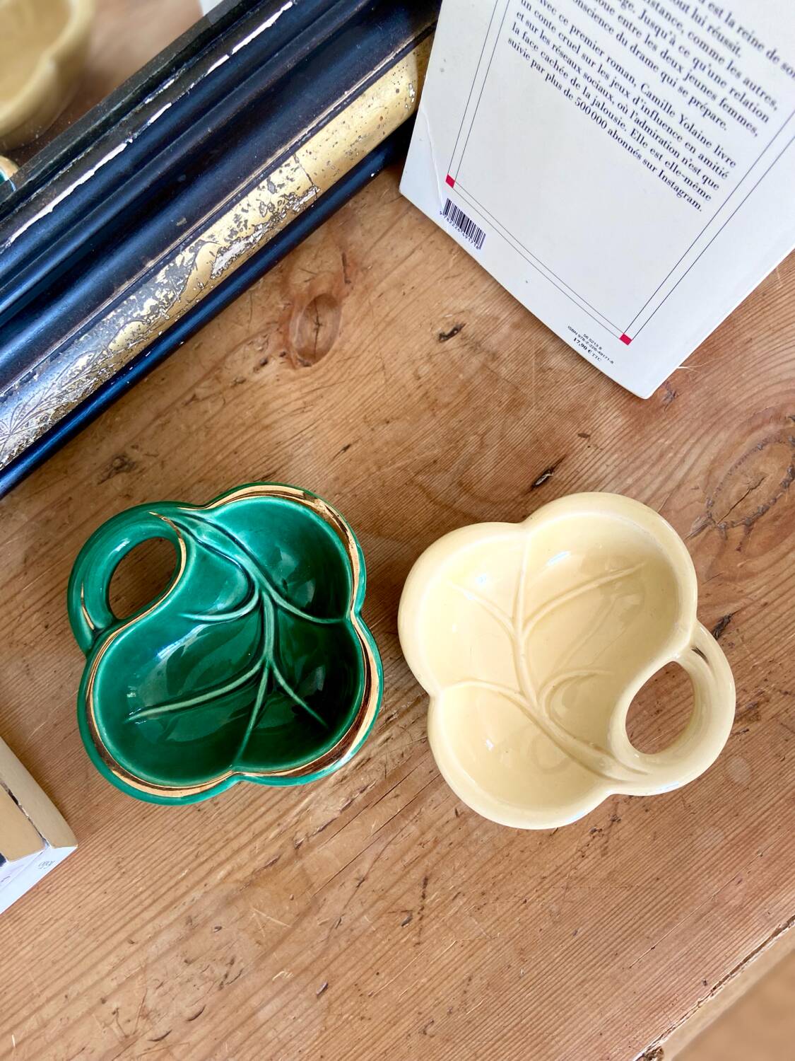 Ceramic "Clover" pocket emptier - 1970.