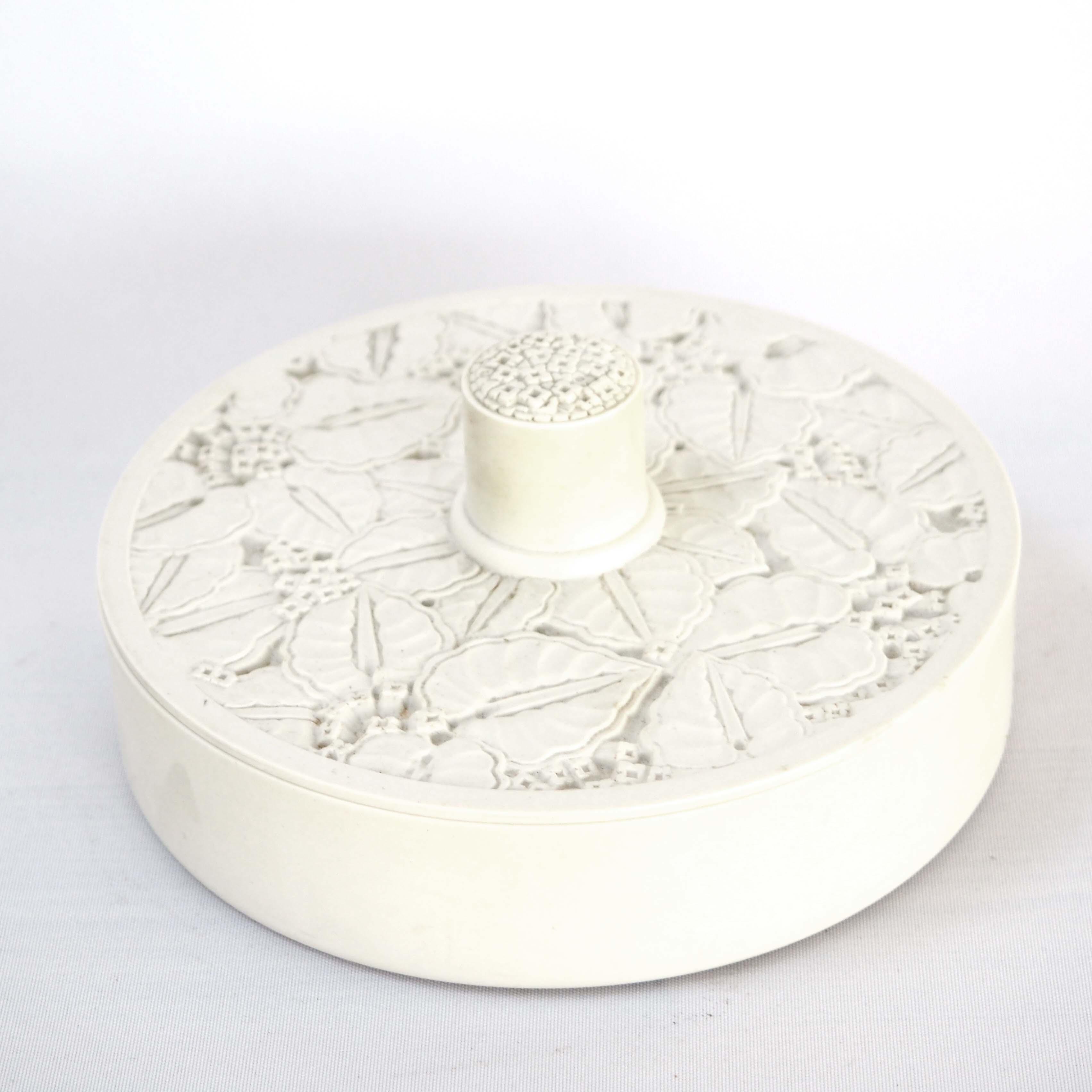 Art deco bakelite box