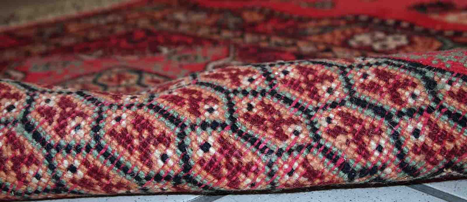 Algerian vintage carpet berber handmade 101cm x 215cm 1970s, 1c404