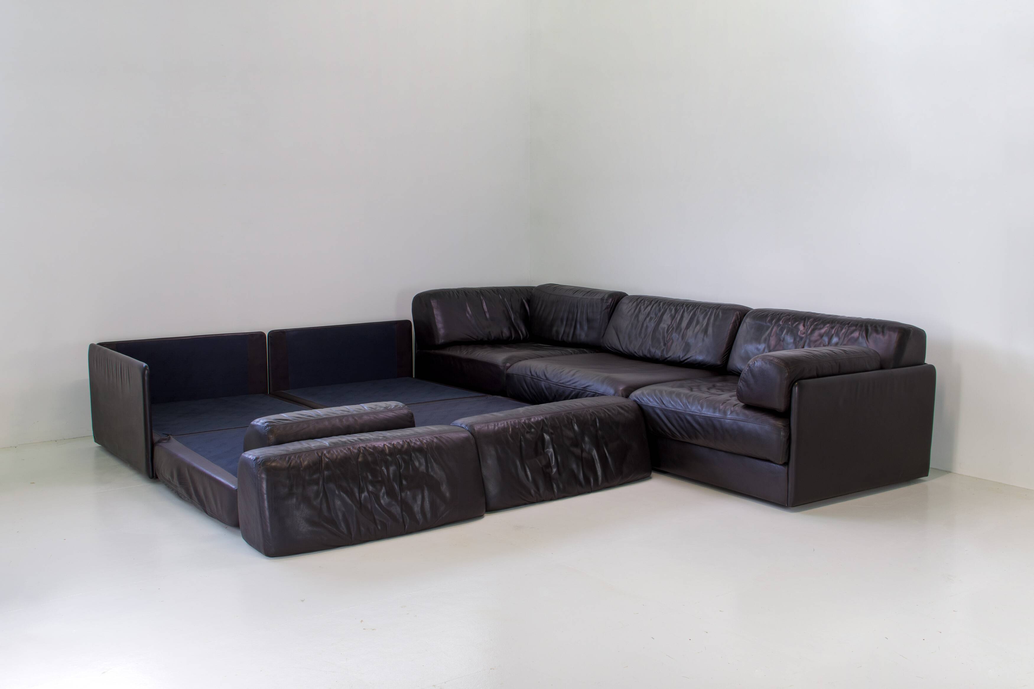 De Sede DS-76 – modular leather sofa (5 elements)