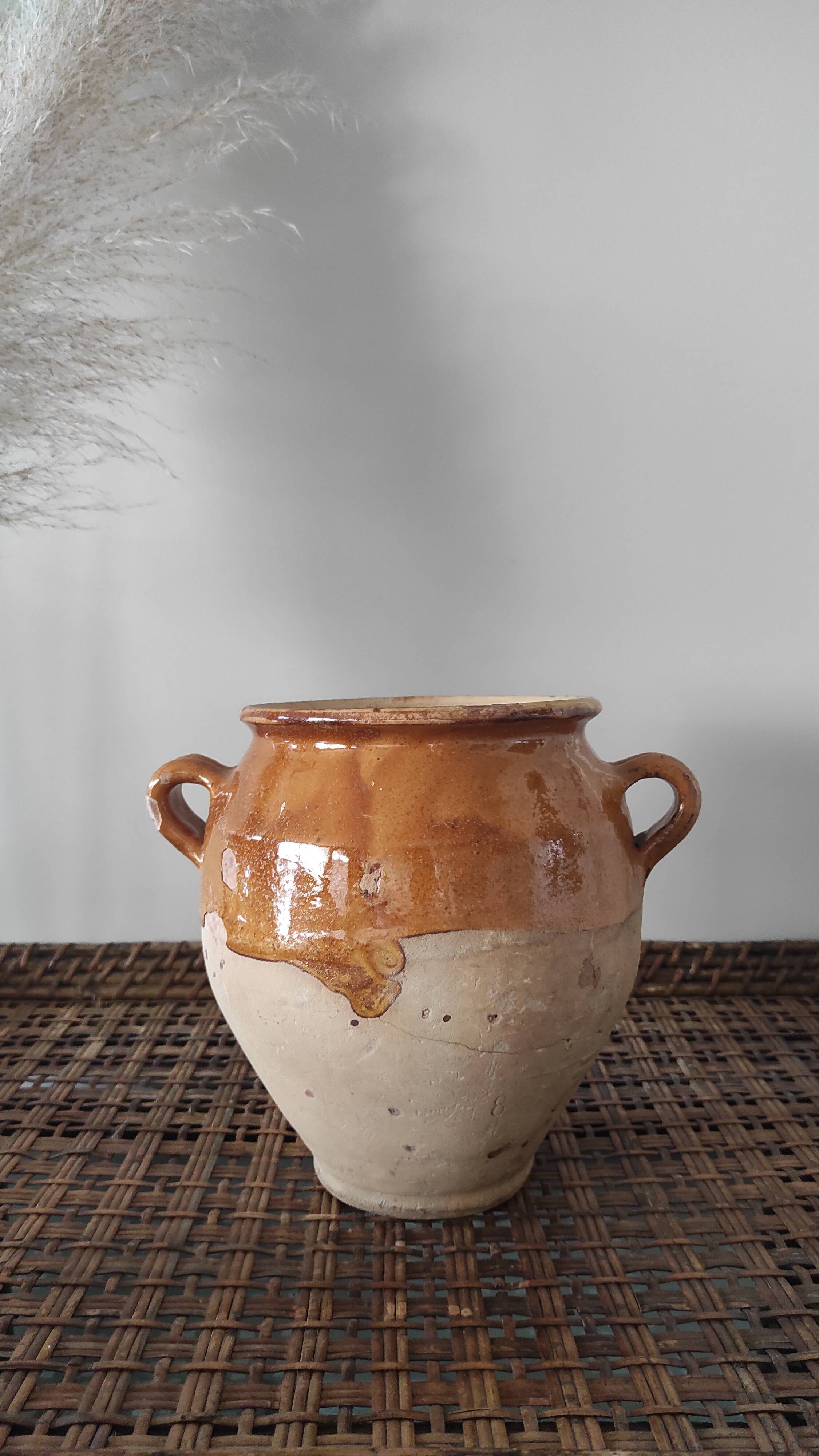 Yellow stoneware confit pot