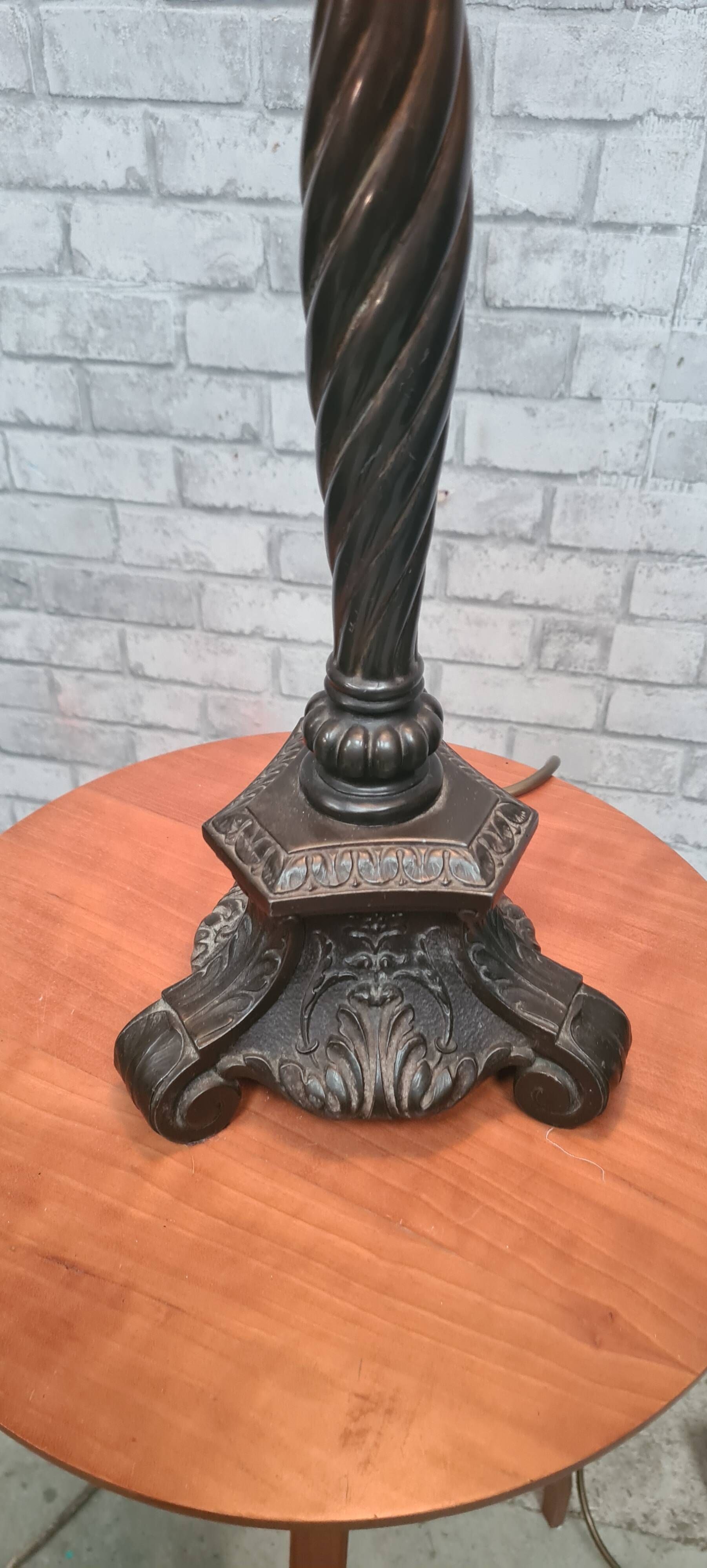 Large american art nouveau lamp with tiffany amber lampshade 61x23