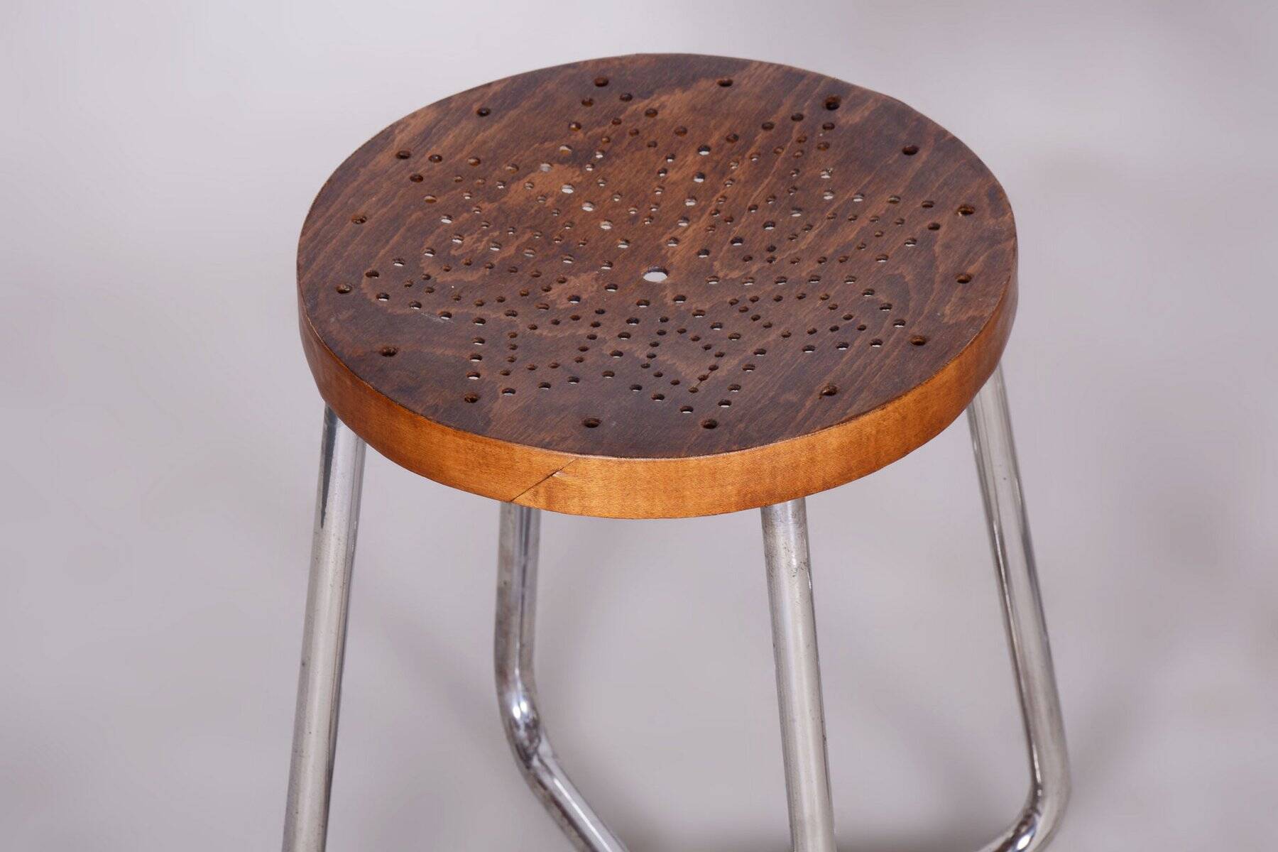 Bauhaus Stools in Chromed Steel, Beech and Plywood, Germany, 1930s, Set of 2