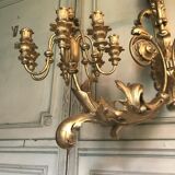 Paire d’appliques monumentales en bois doré