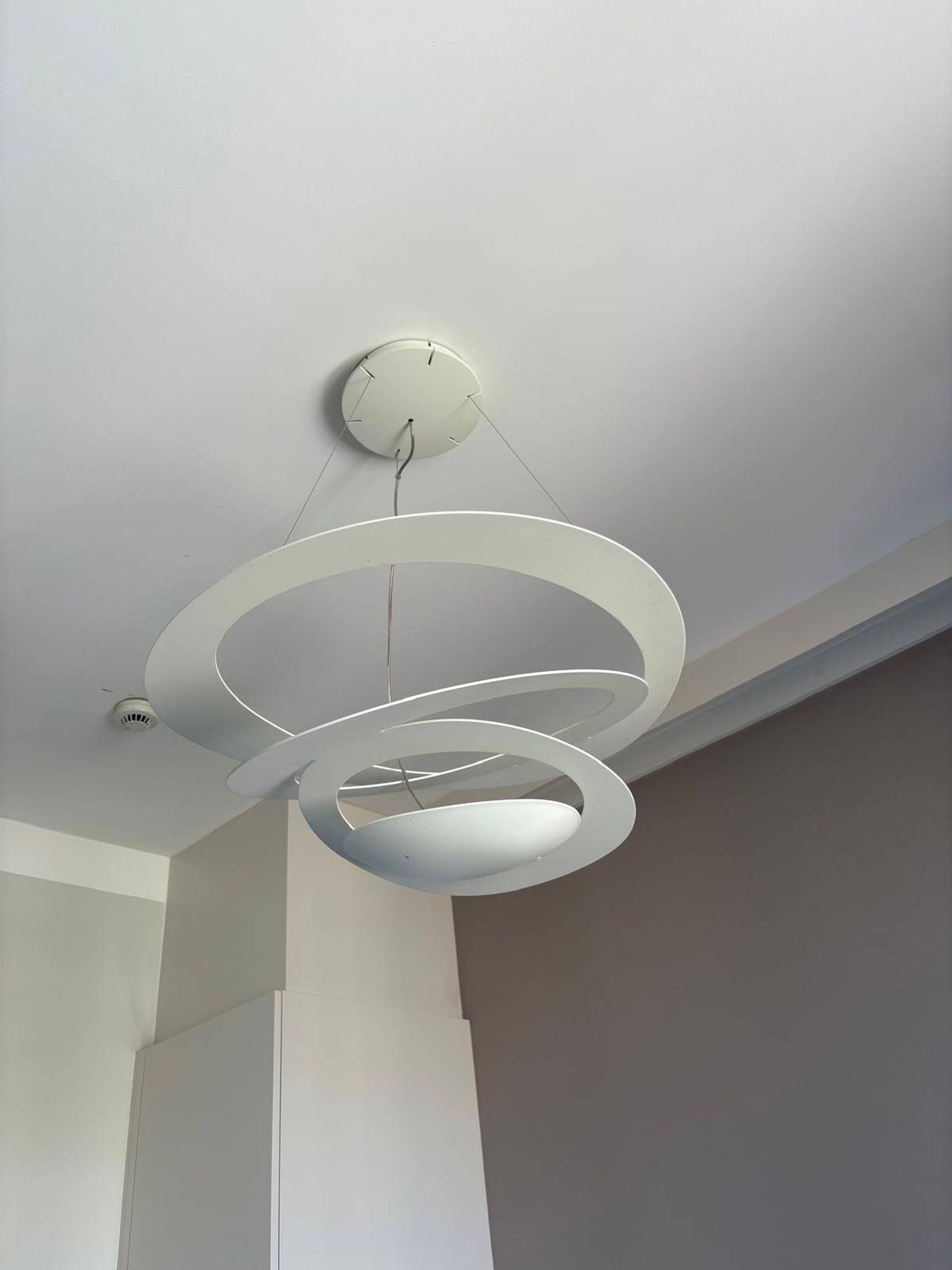 Suspension Artemide blanche