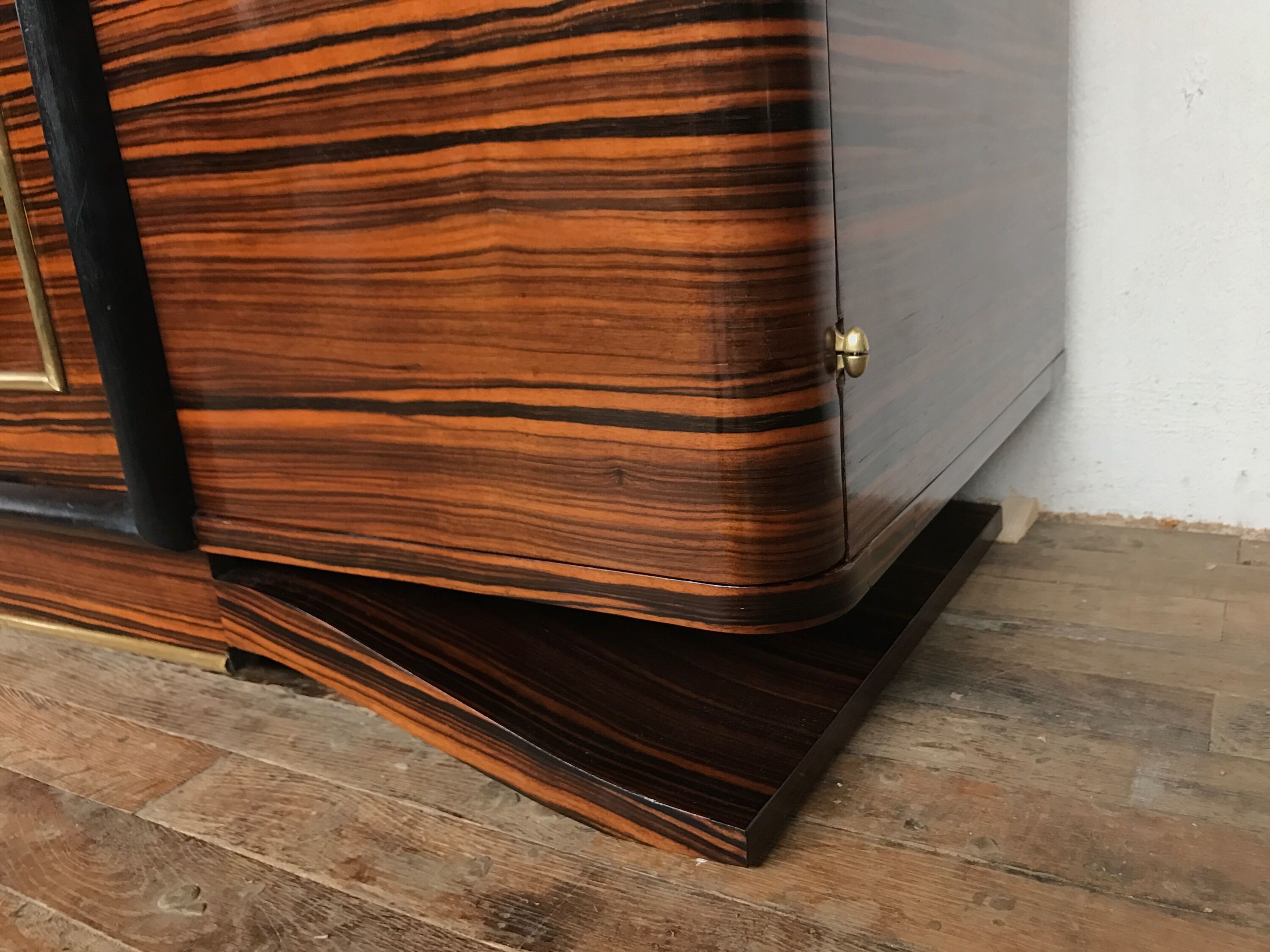 Macassar ebony sideboard 1930s period art deco