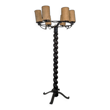 Twisted column floor lamp in Louis XIII style
