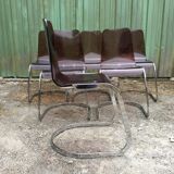 Chairs in plexiglas with chrome metal base