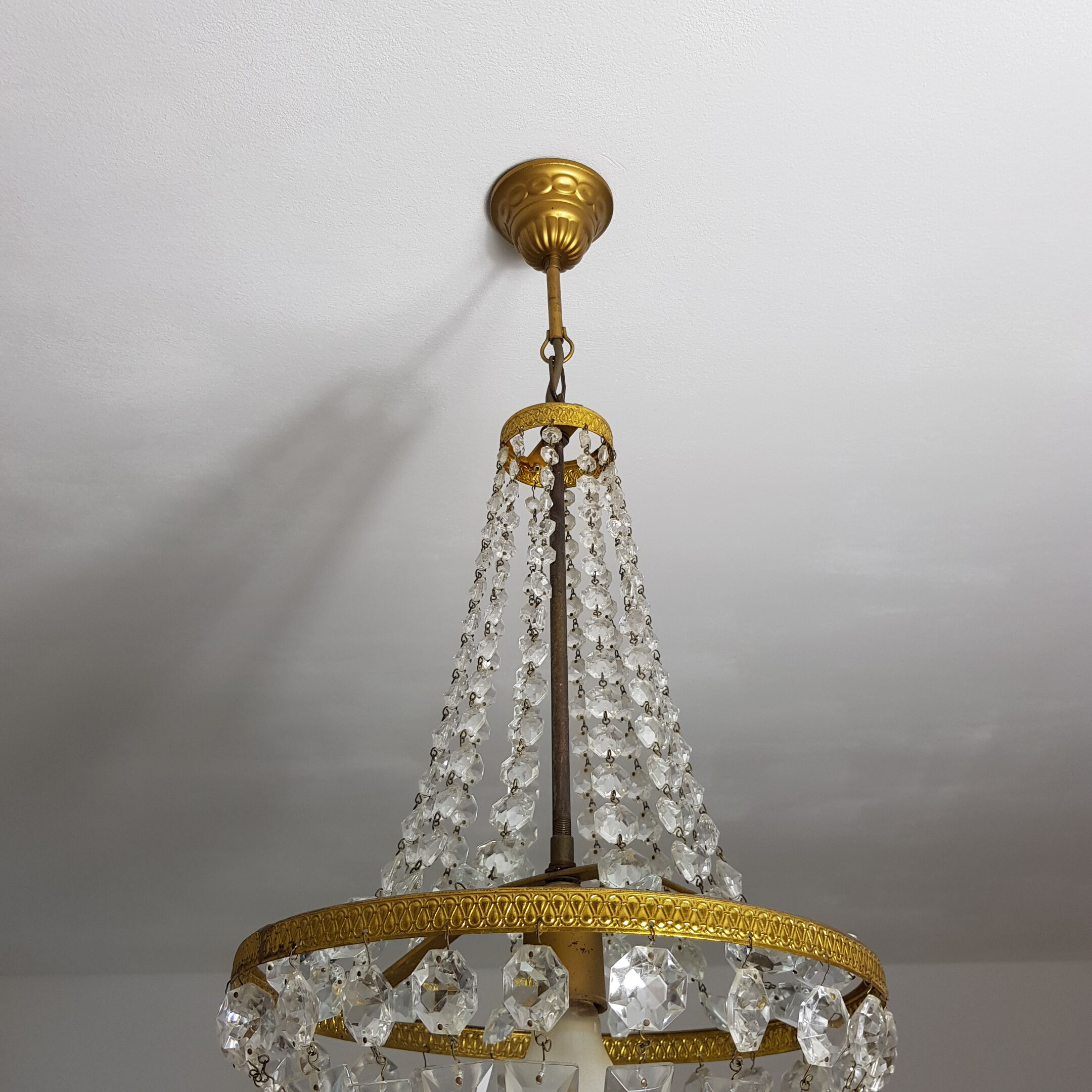 Basket chandelier with stamps