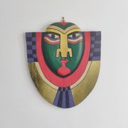 Masque mural artisanal décoratif en bois peint