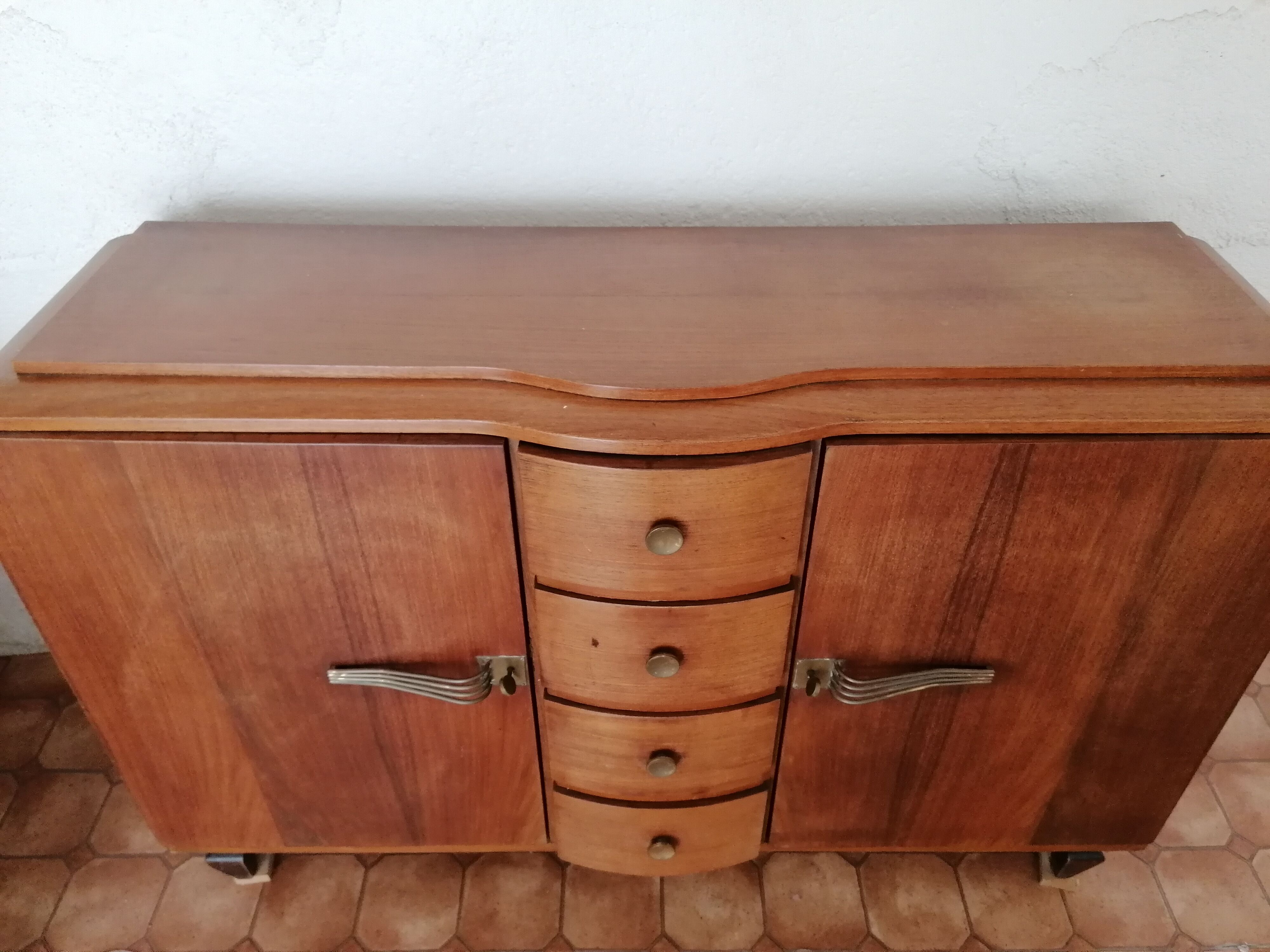 Art deco buffet