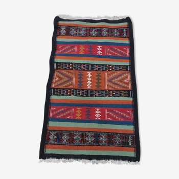 Tapis kilim multicolore fait main traditionnel