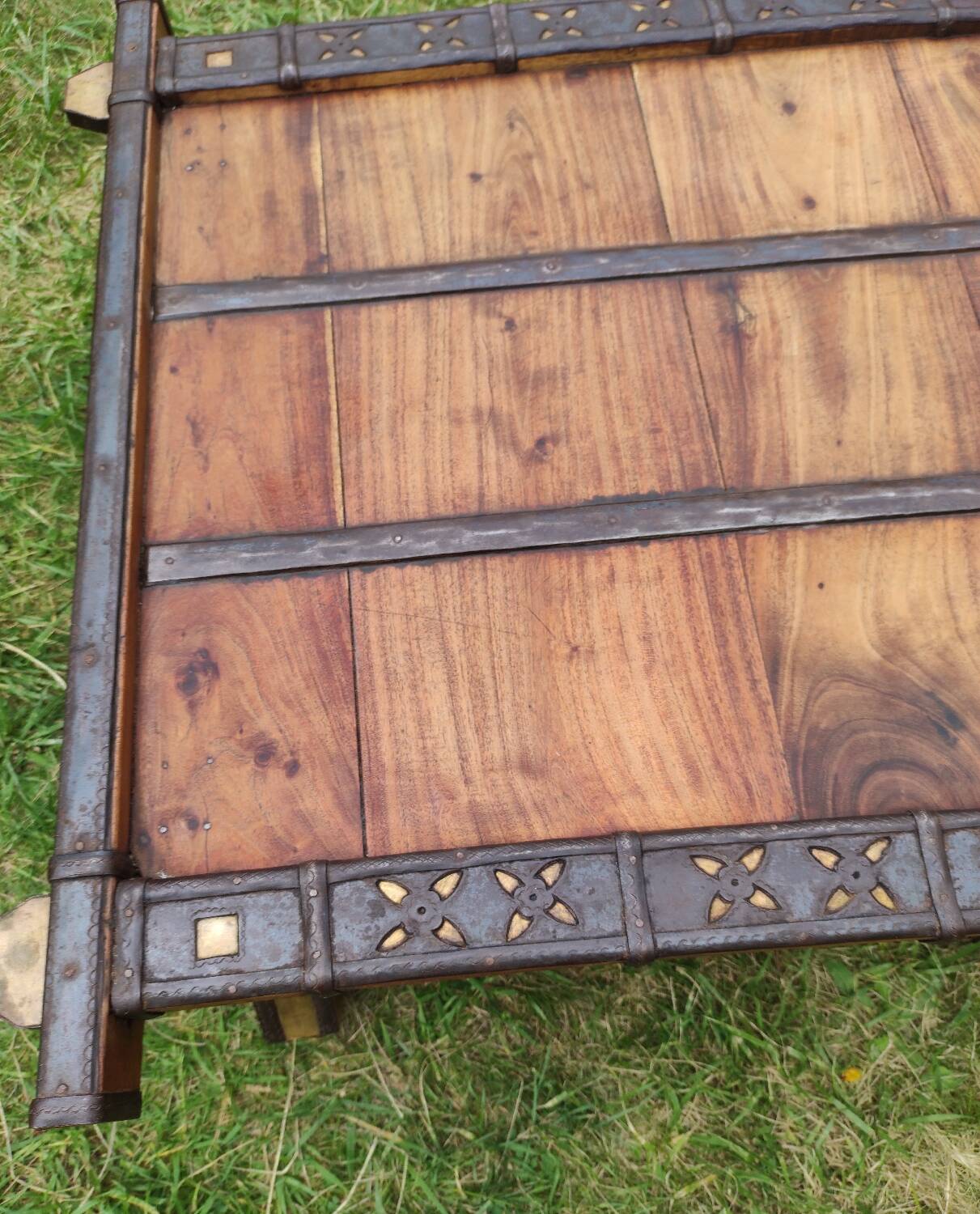 Vintage Indian coffee table "Ganga Jamuna" - Rajasthan