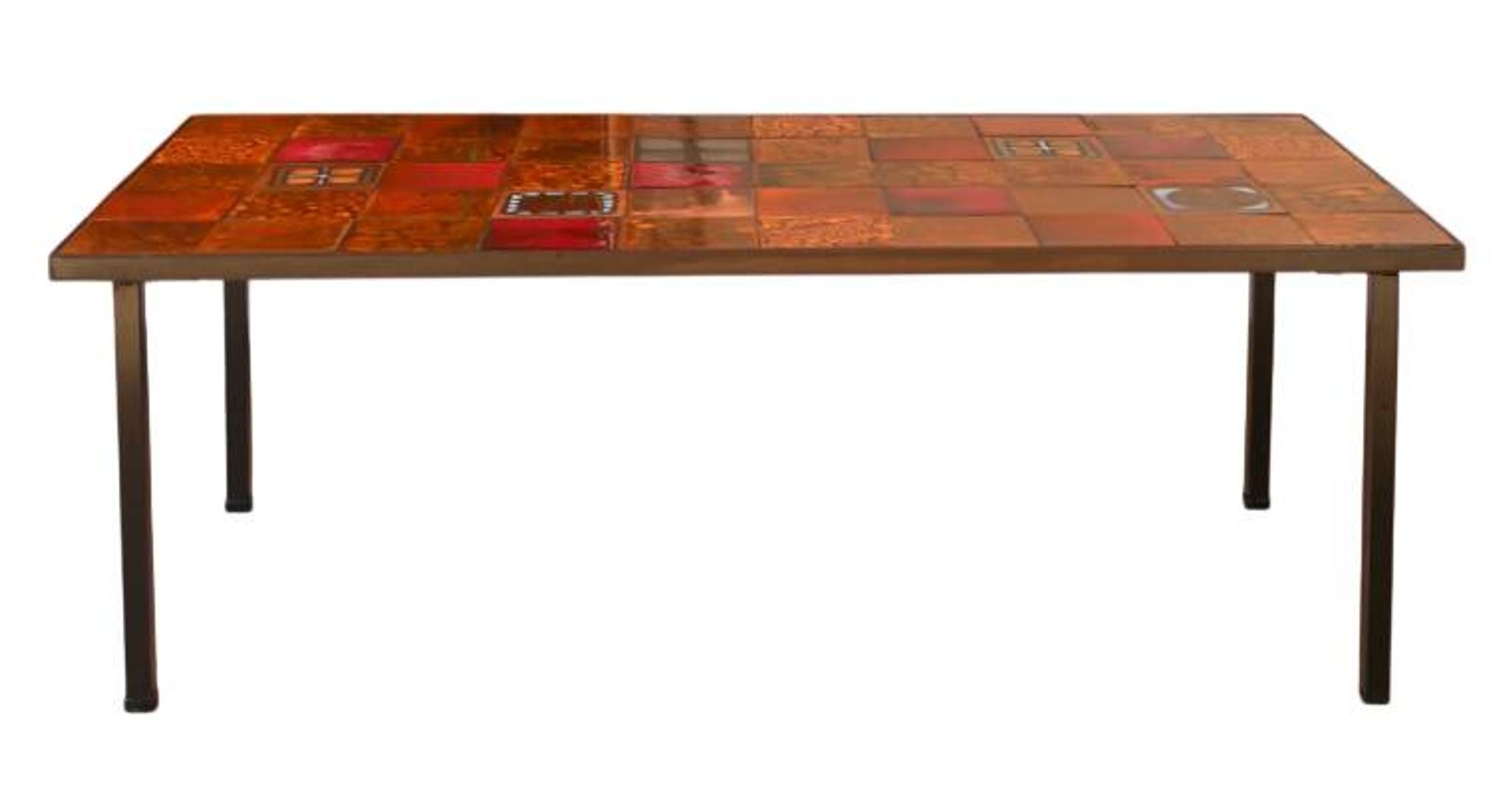 Ceramic and black iron coffee table, attributed to the Roche-Bobois brand, with a black metal base and structure, rectangular ceramic top from Vallauris with colourful patterns in ochre and orange, design from the 1970s.