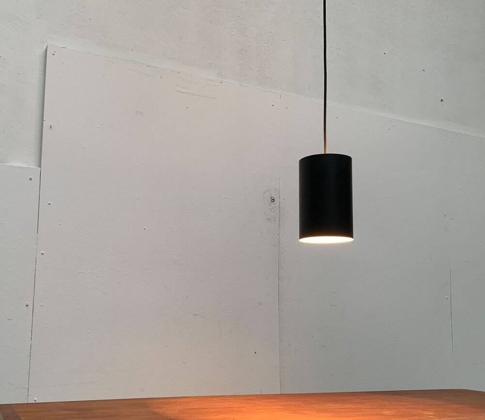 Minimalist cylindrical pendant light from the mid-century in metal by Eila & John Meiling for Louis Poulsen, set of 3.