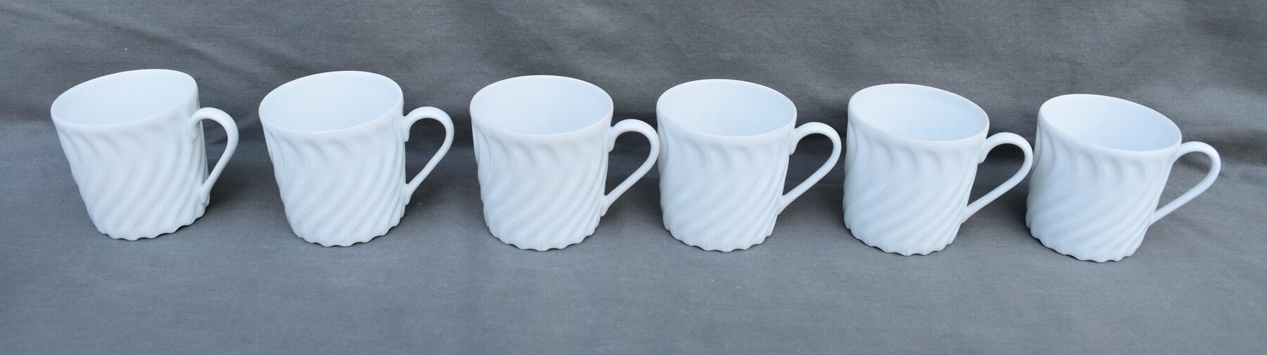 6 coffee cups and saucers Tharaud Limoges form valençay sillage model