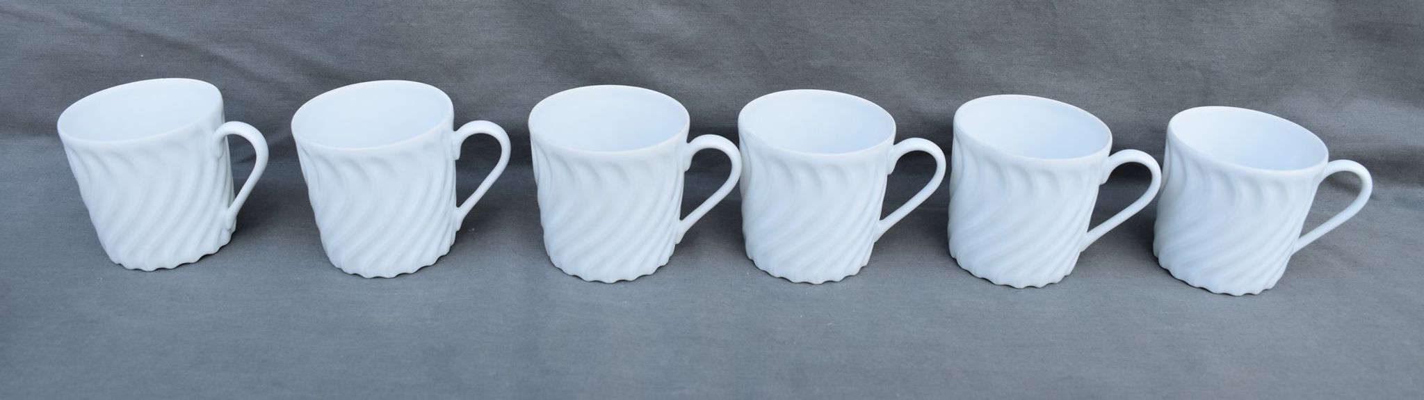 6 coffee cups and saucers Tharaud Limoges form valençay sillage model