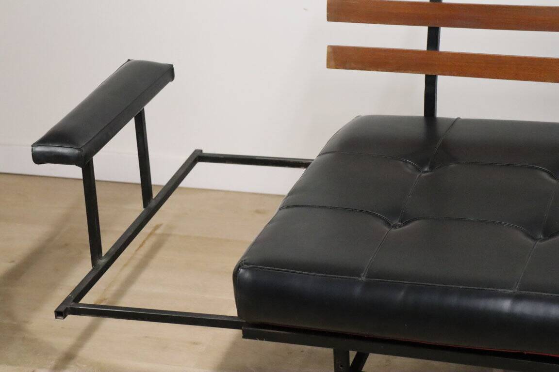 Vintage "Daybed" sofa bench in metal and imitation leather, 1950
