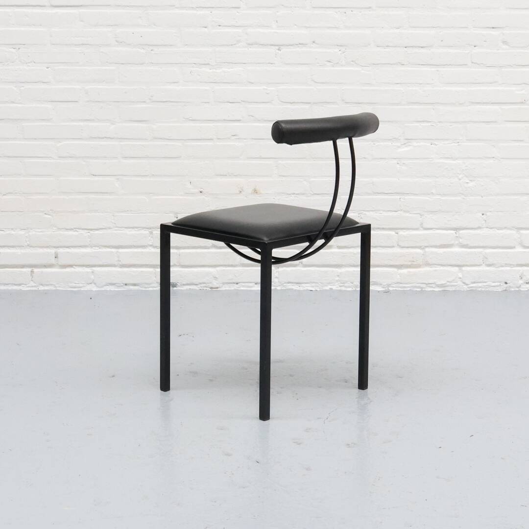 Chaise de salle à manger postmoderne Artelano