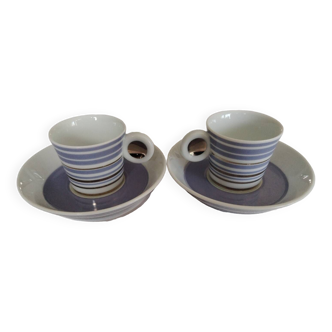 Lot de deux tasses en porcelaine de bernardaud