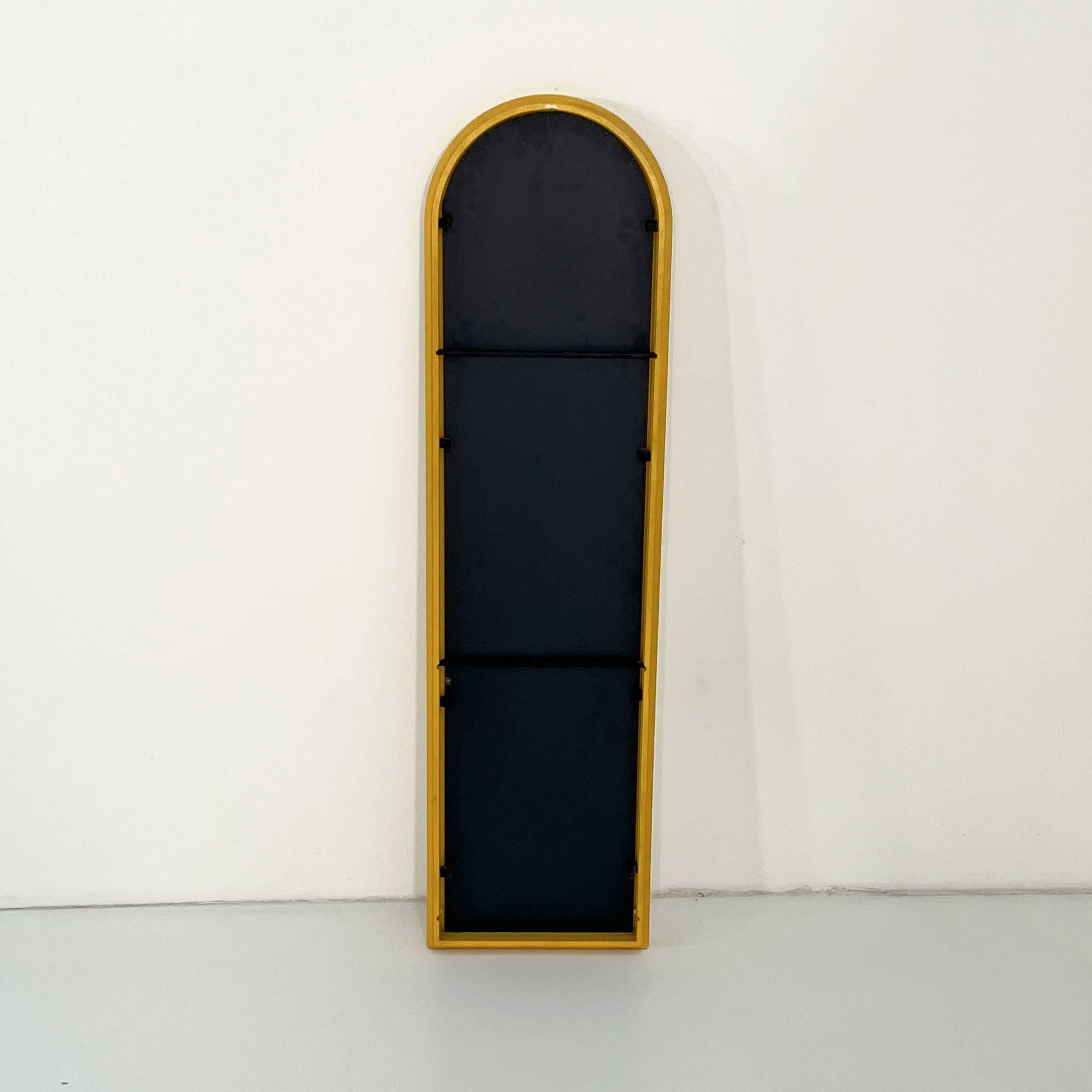 Yellow mirror by Anna Castelli Ferrieri for Kartell 1980