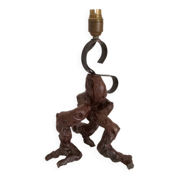 Lamp base