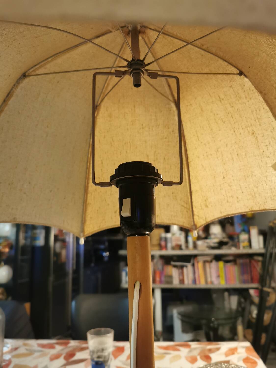 Umbrella lamp