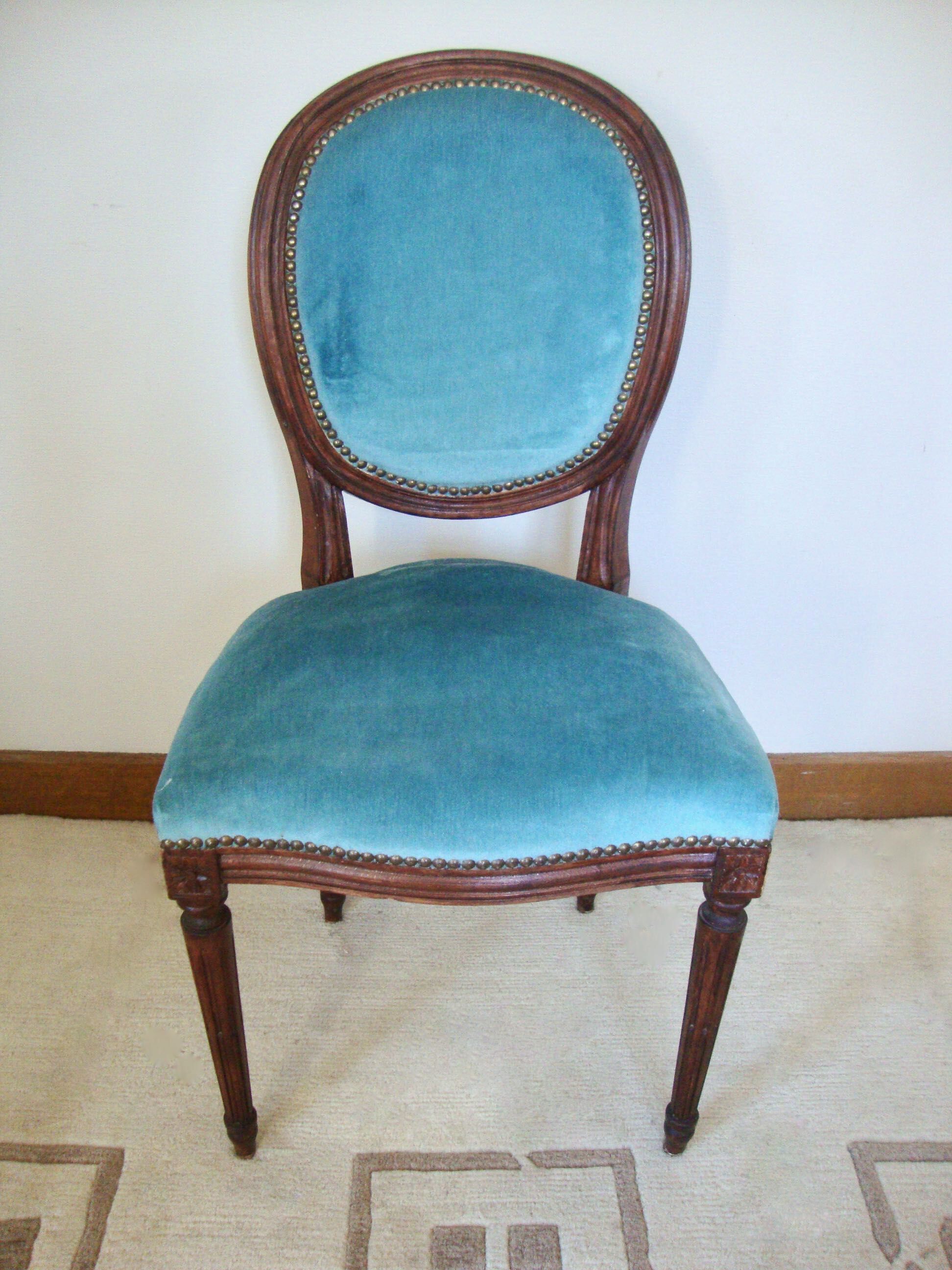 6 walnut and velvet medallion chairs, Louis XVI style