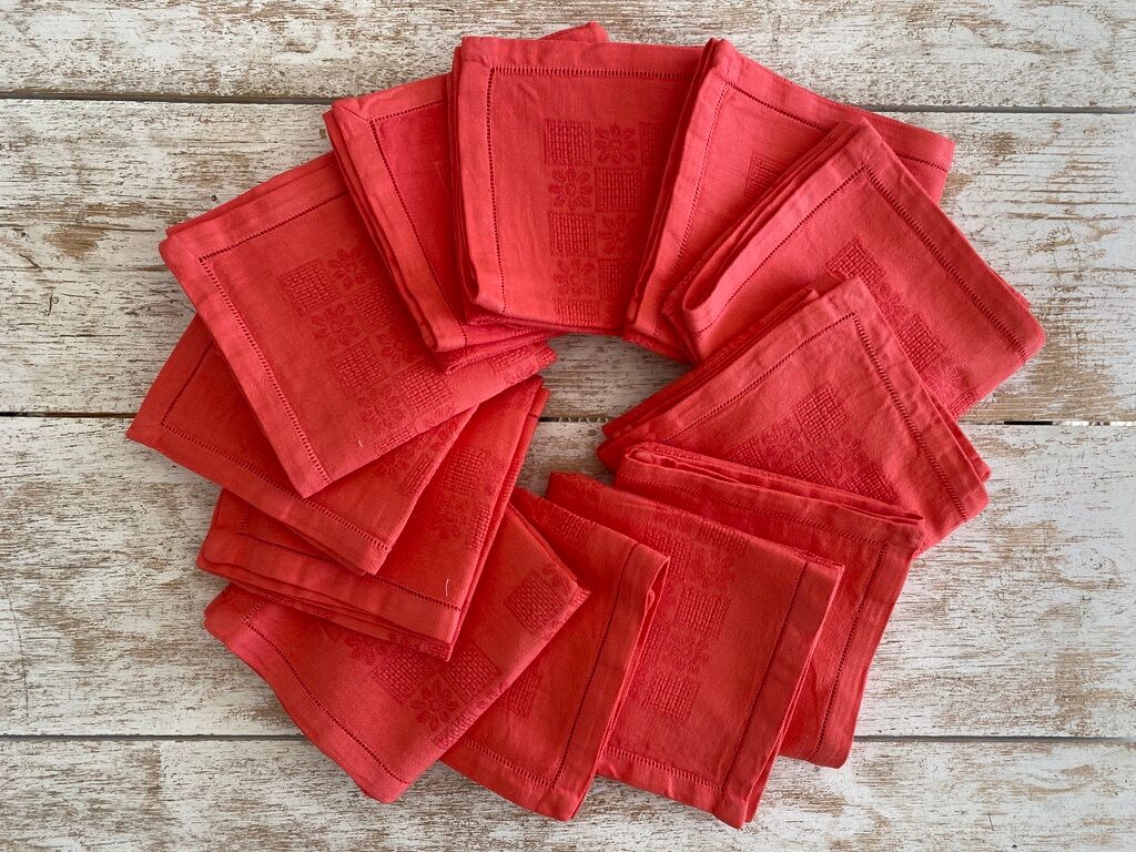 Set of 12 damask towels dyed in coral red - cotton - 50x50 cm