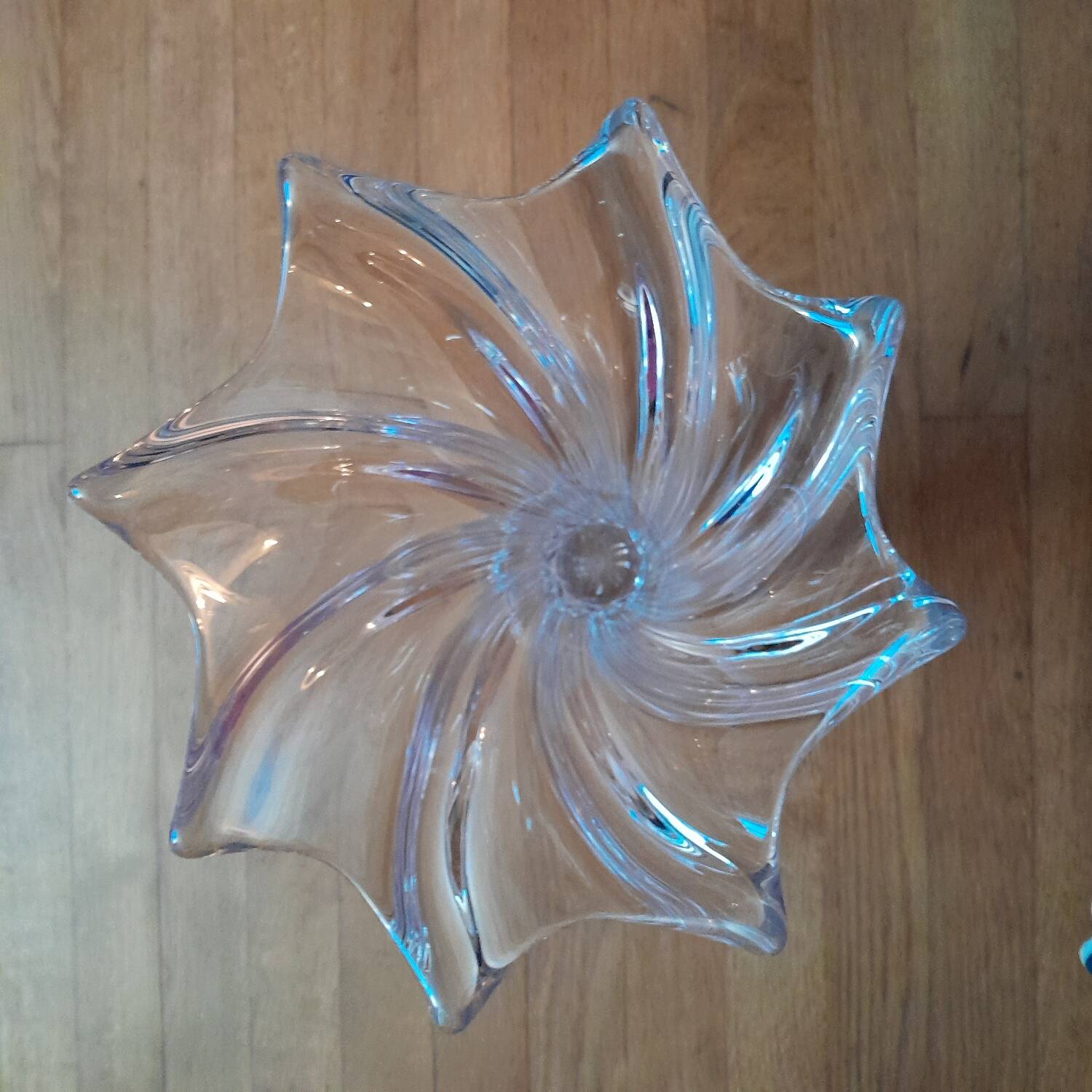 Large Vannes crystal vase - tulip shape