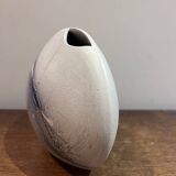 80s vase