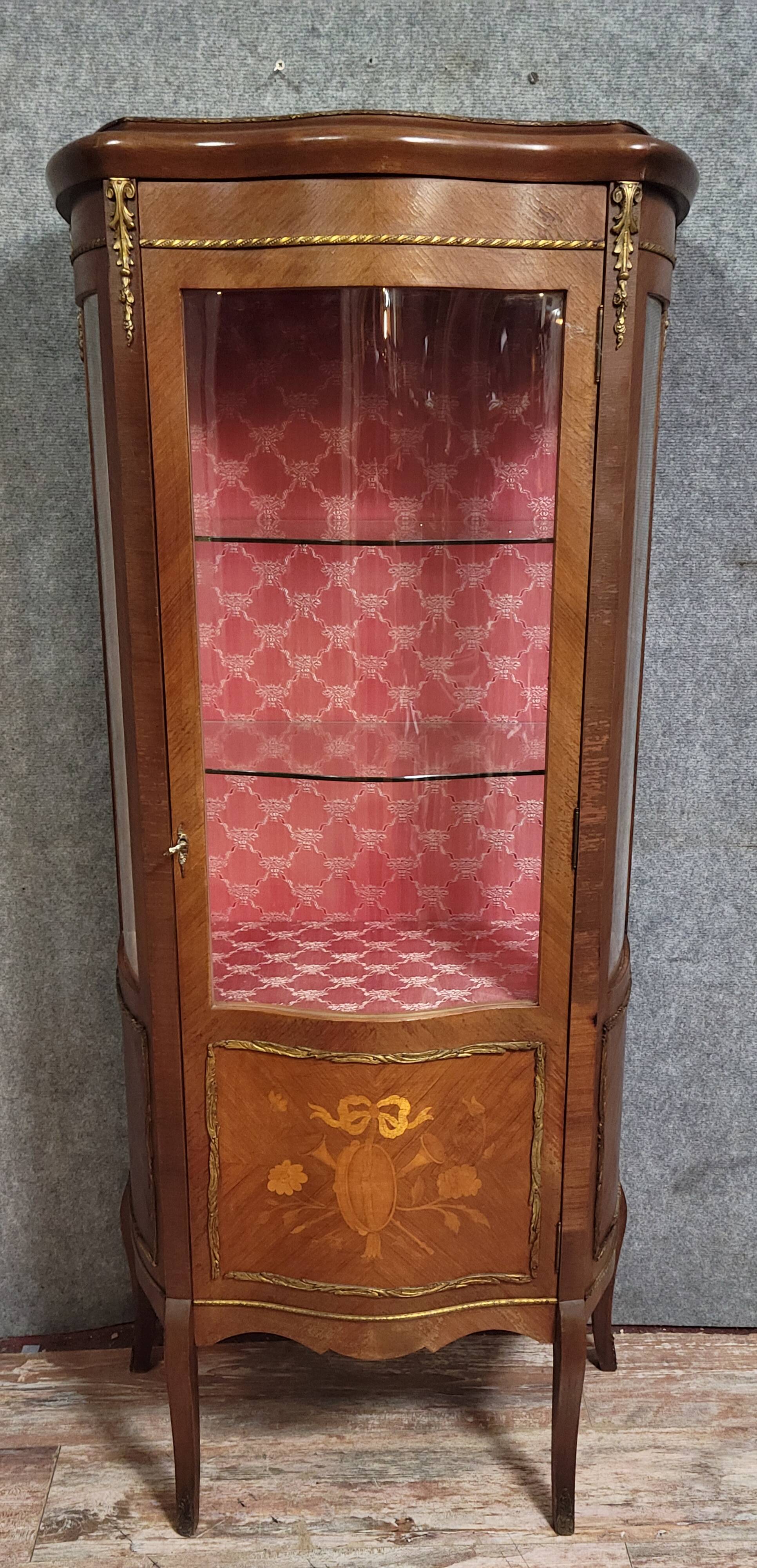 Antique Louis XV style display cabinet, in richly inlaid rosewood
