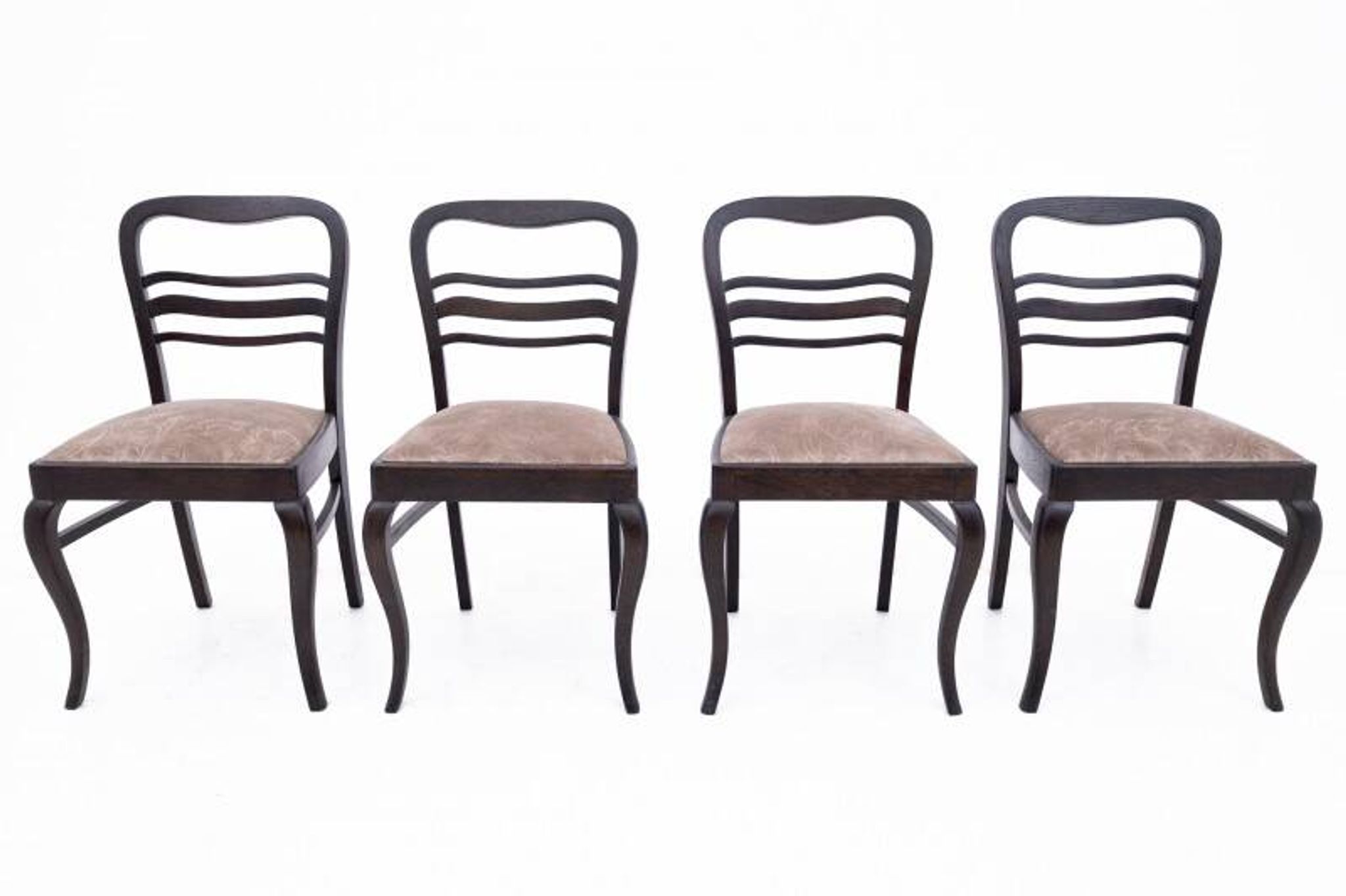 A set of chairs, Poland, the 1930s. After renovation.