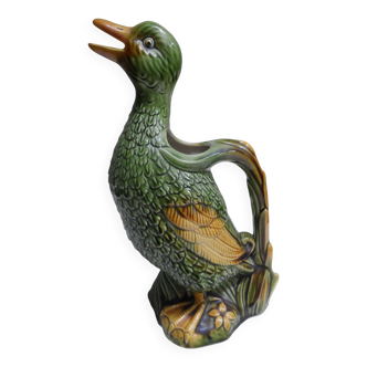 Duck Pitcher