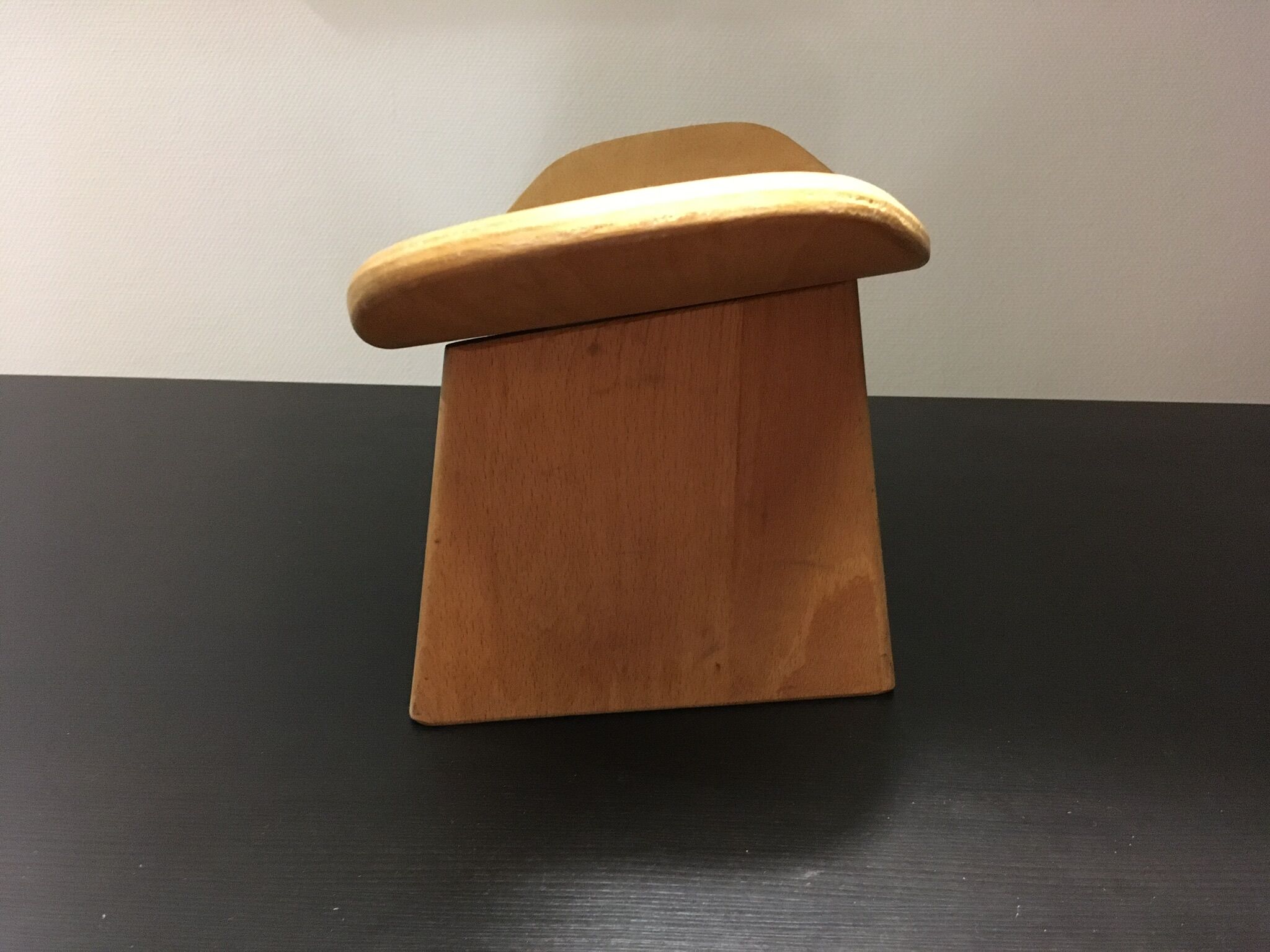 Meditation stool 1960 by Alain Gaubert