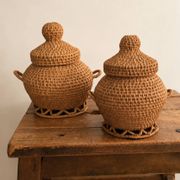 Duo de paniers vintage en vannerie artisanale • Pièces décoratives